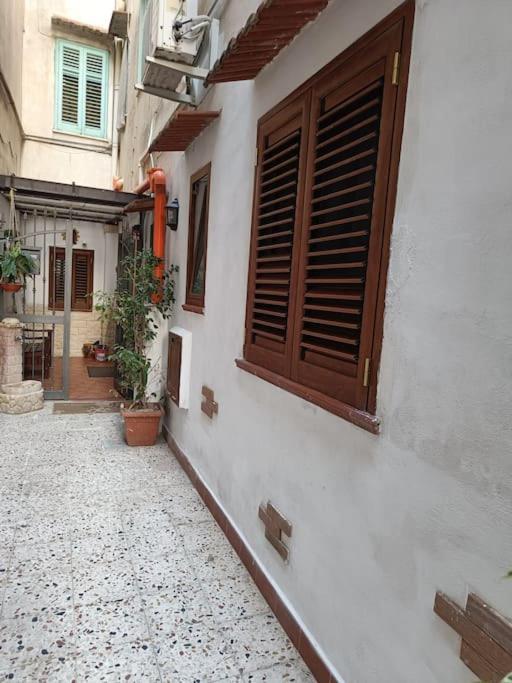 Casa Maria Apartment ปาแลร์โม ภายนอก รูปภาพ