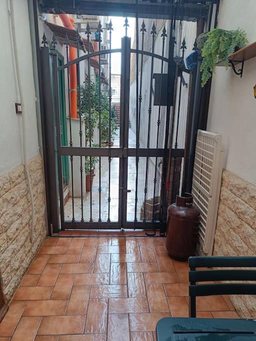 Casa Maria Apartment ปาแลร์โม ภายนอก รูปภาพ